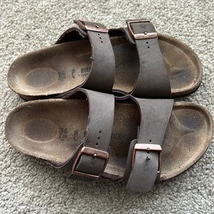Birkenstocks size 34